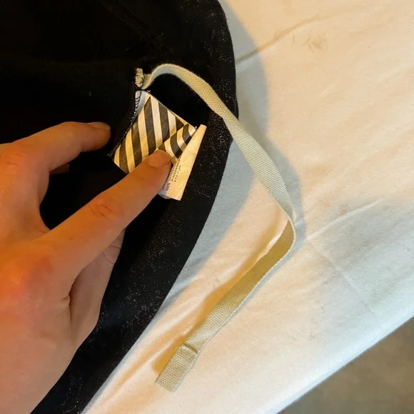 Off white hoodie - Picture 5 of 6